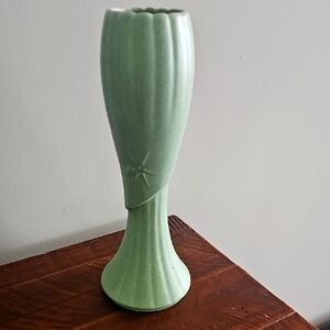 Vintage McCoy Pottery Corinthian Garden, measuring 11"h No Chips ! Beautiful !